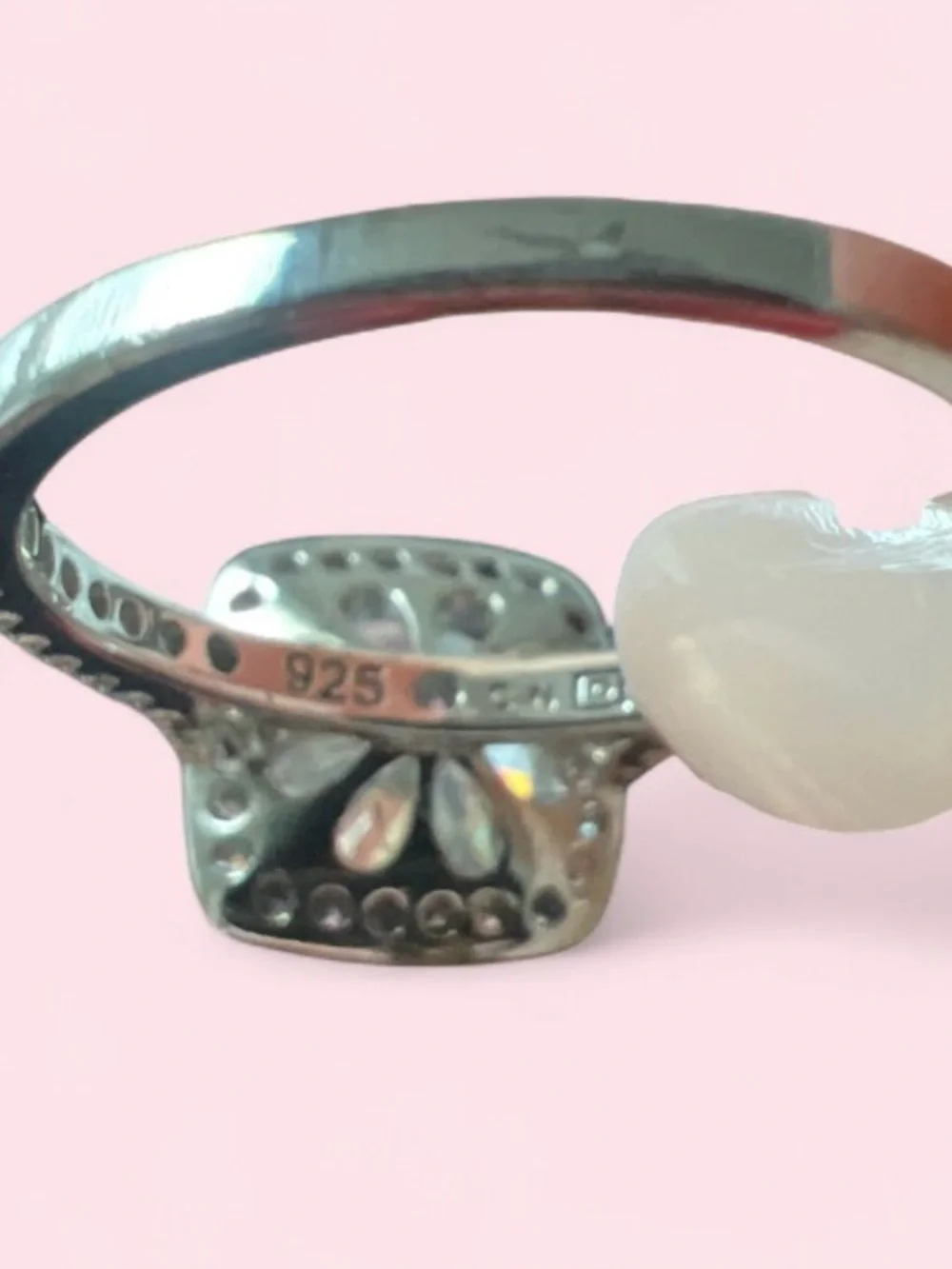Vintage style ring